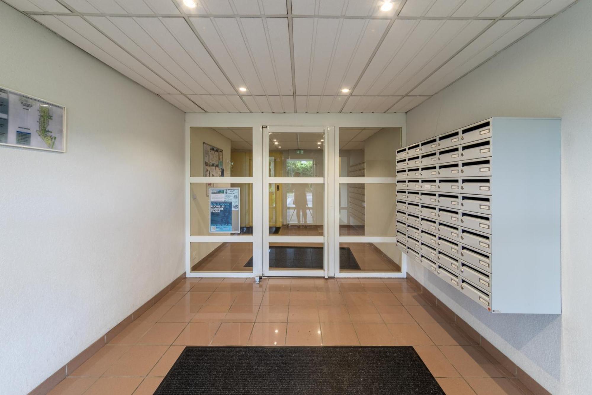 Résidence Columba - Apparts meublés Agen Sud Exterior foto